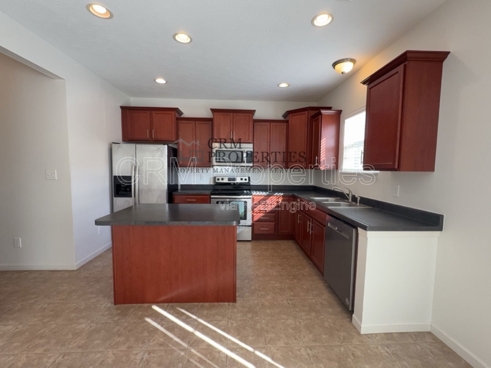 5860 CROWLEY PARKWAY, WHITESTOWN property image