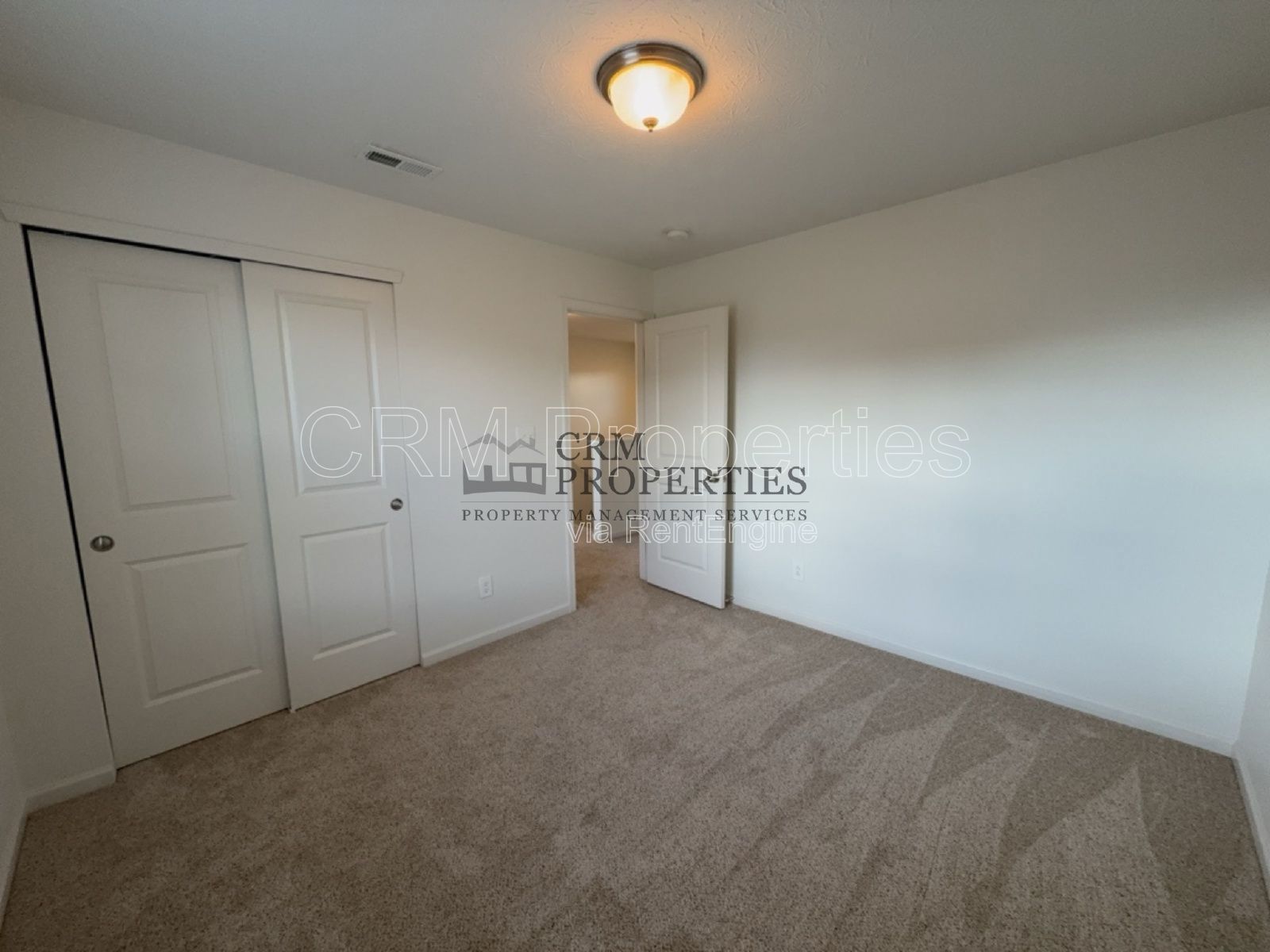 5860 CROWLEY PARKWAY, WHITESTOWN property image