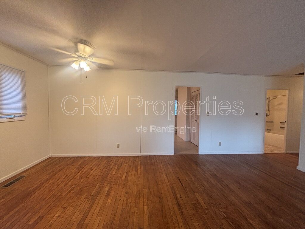 202 LODY LANE, KOKOMO property image