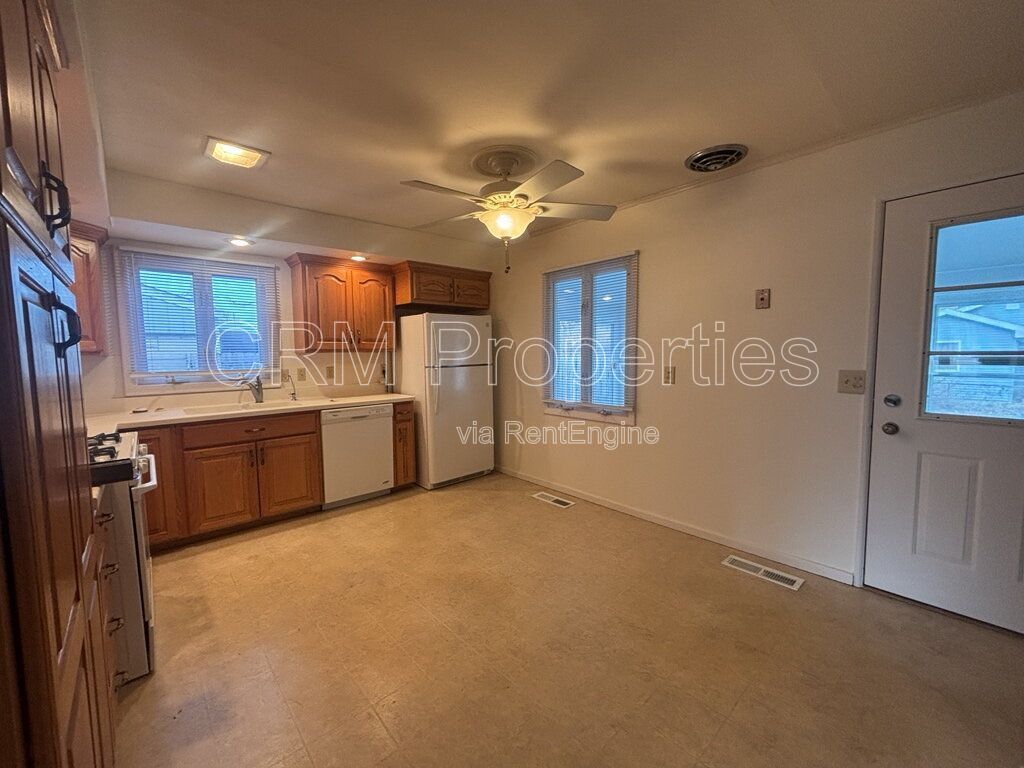 202 LODY LANE, KOKOMO property image