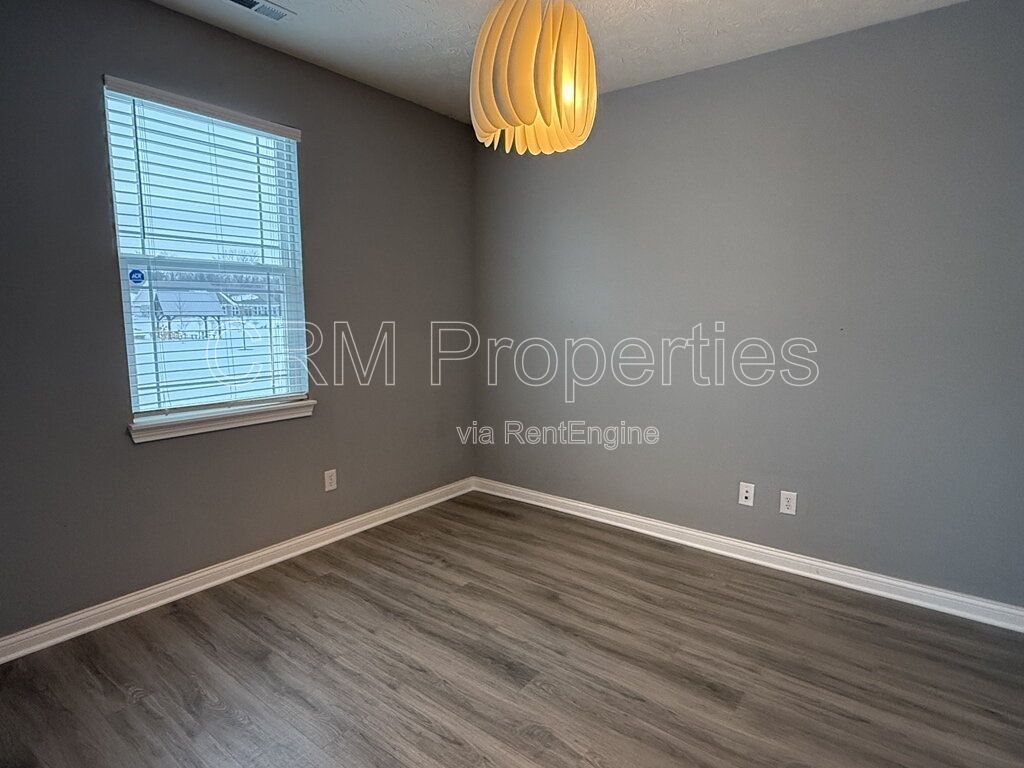 6336 FILLY CIR. INDIANAPOLIS property image