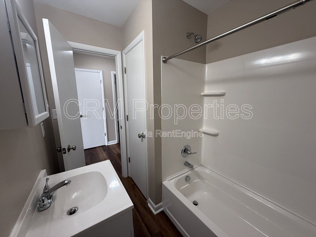 7134 E 18TH ST. APT B, INDIANAPOLIS property image