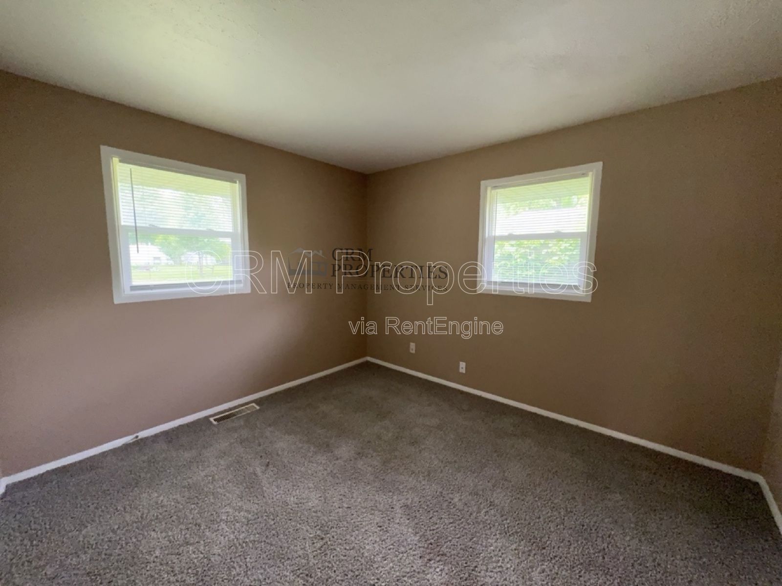 5104 WEA DR. KOKOMO property image