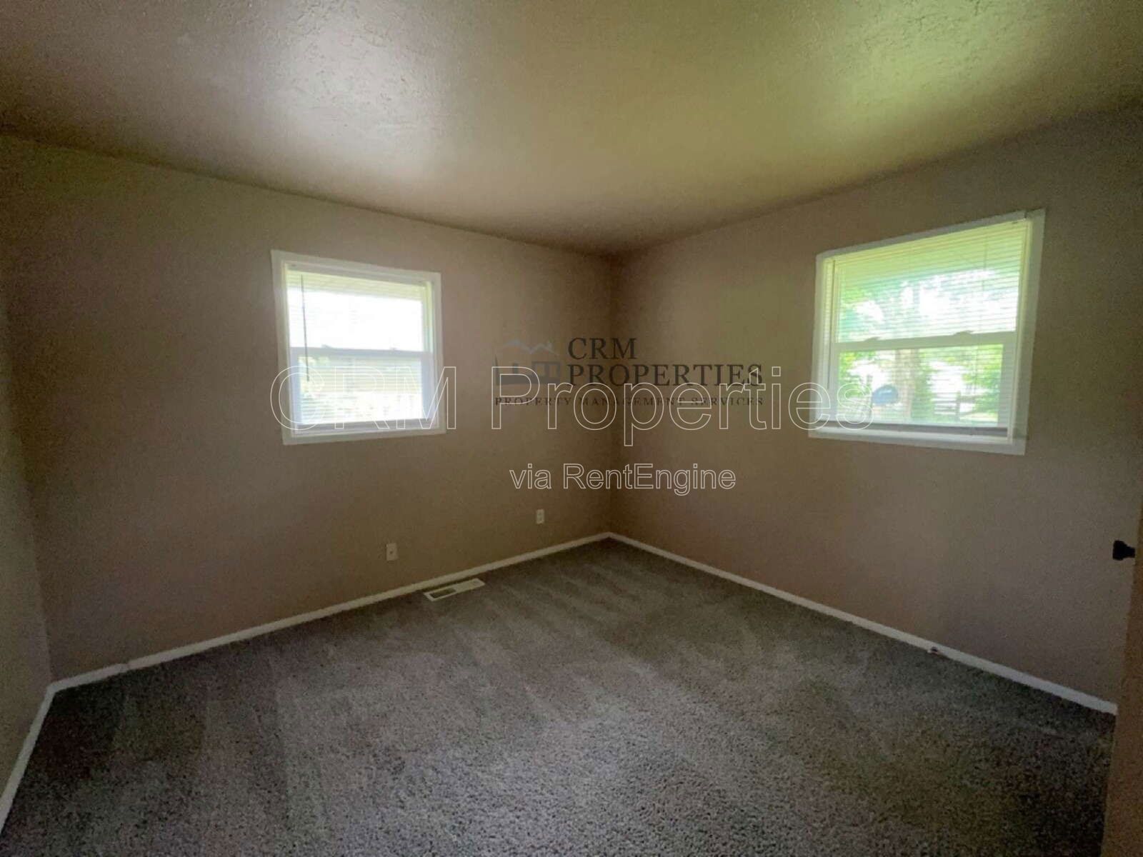 5104 WEA DR. KOKOMO property image