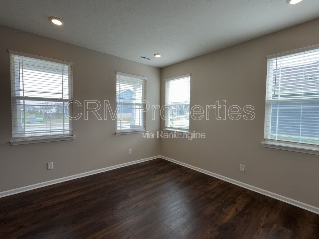 8862 BLACKBURN ST. FORTVILLE, IN property image