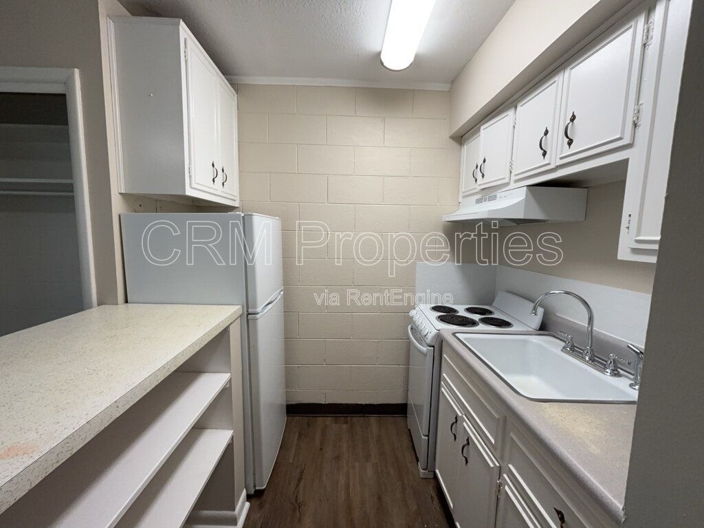 6134 HILLSIDE AVE. UNIT 10, INDIANAPOLIS property image