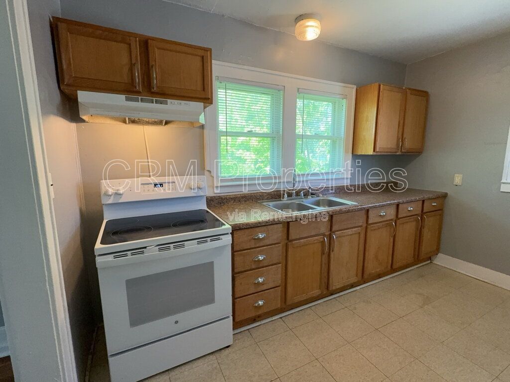 809 N WEBSTER ST. KOKOMO, IN property image