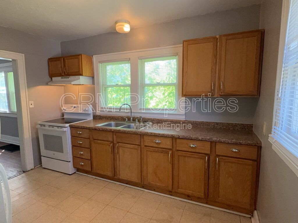 809 N WEBSTER ST. KOKOMO, IN property image
