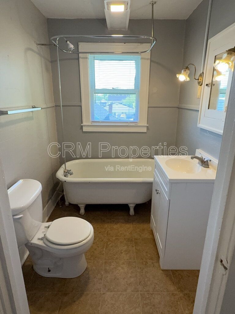809 N WEBSTER ST. KOKOMO, IN property image