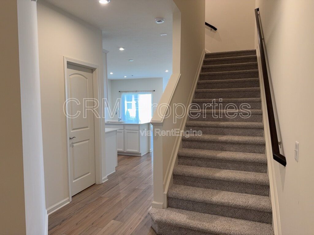 7264 SELAH LN. NOBLESVILLE property image
