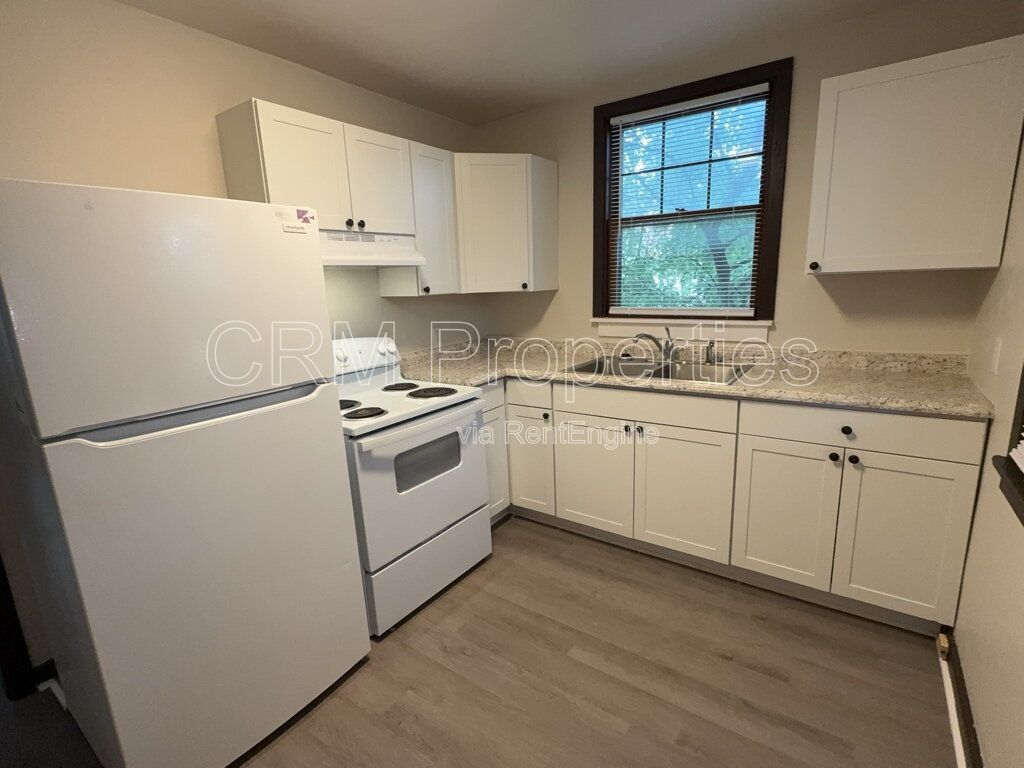 112 N GREEN ST. GREENTOWN property image