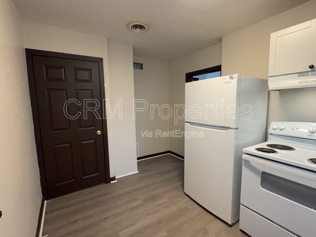 112 N GREEN ST. GREENTOWN property image