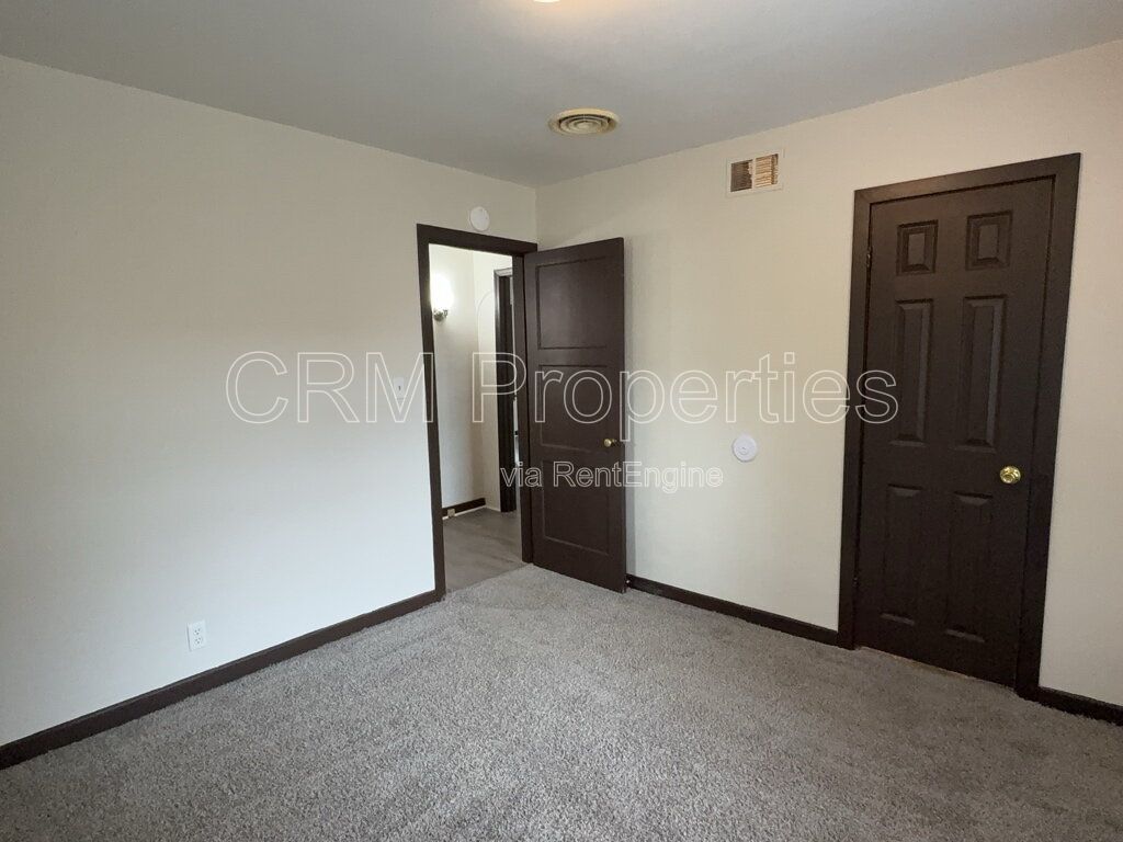 112 N GREEN ST. GREENTOWN property image