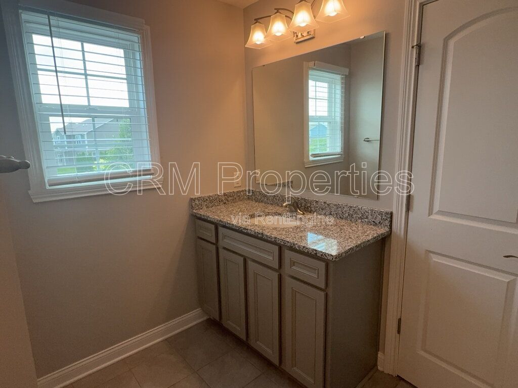 6311 BURGIN DR. WHITESTOWN property image