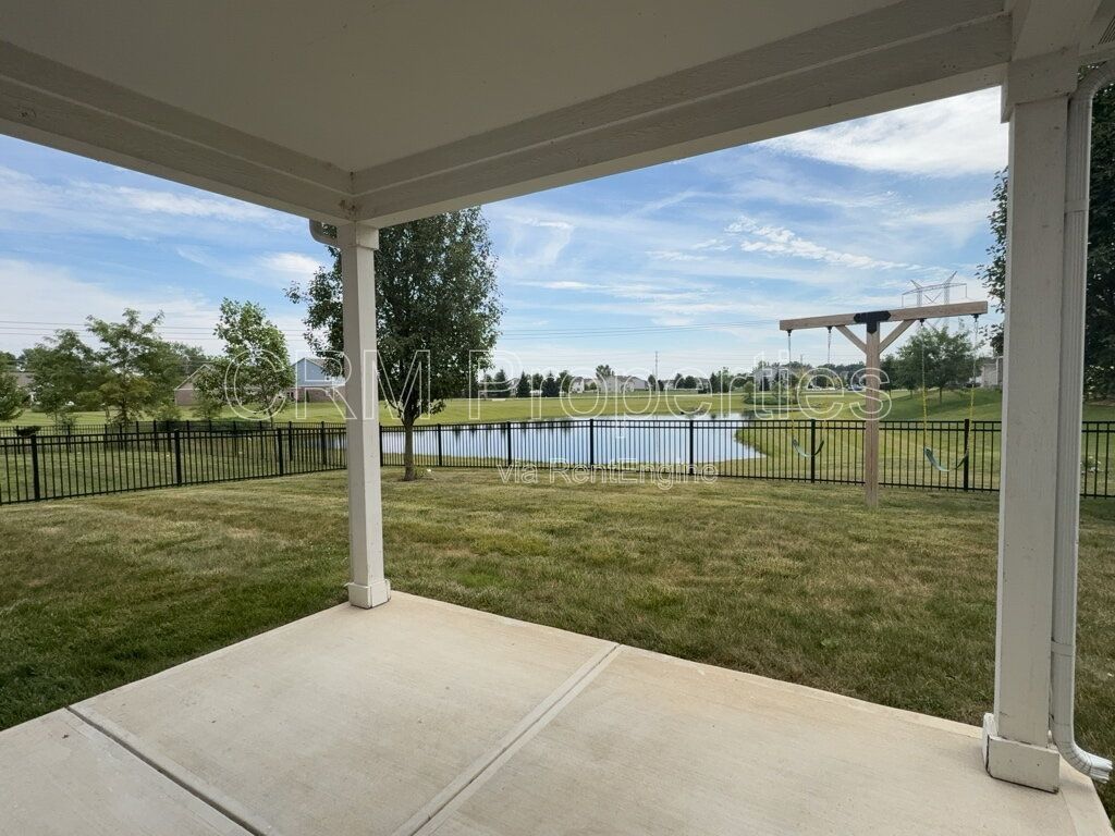 6311 BURGIN DR. WHITESTOWN property image