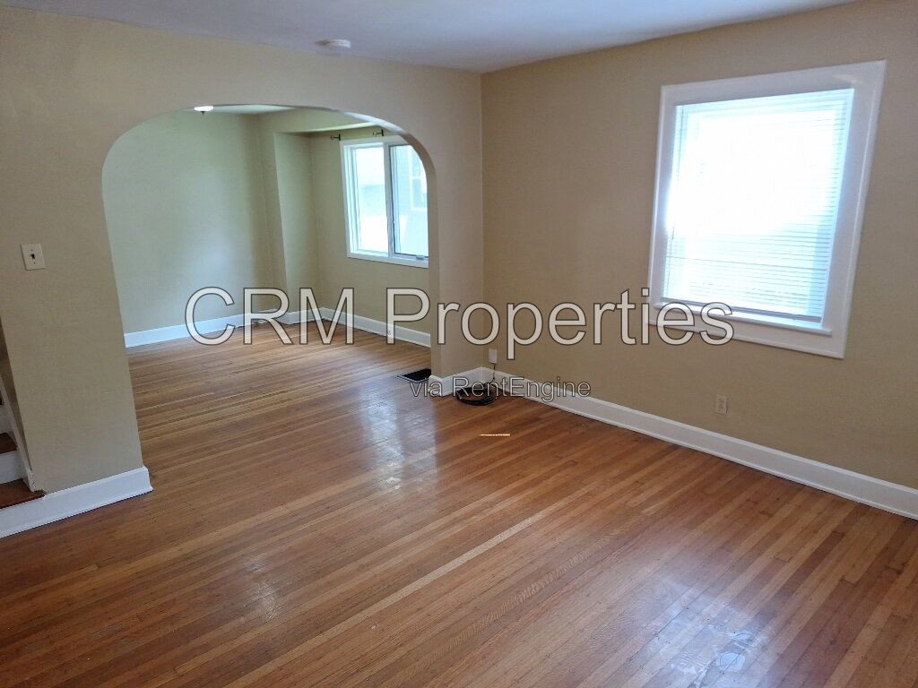 5247 N COLLEGE AVE. INDIANAPOLIS property image