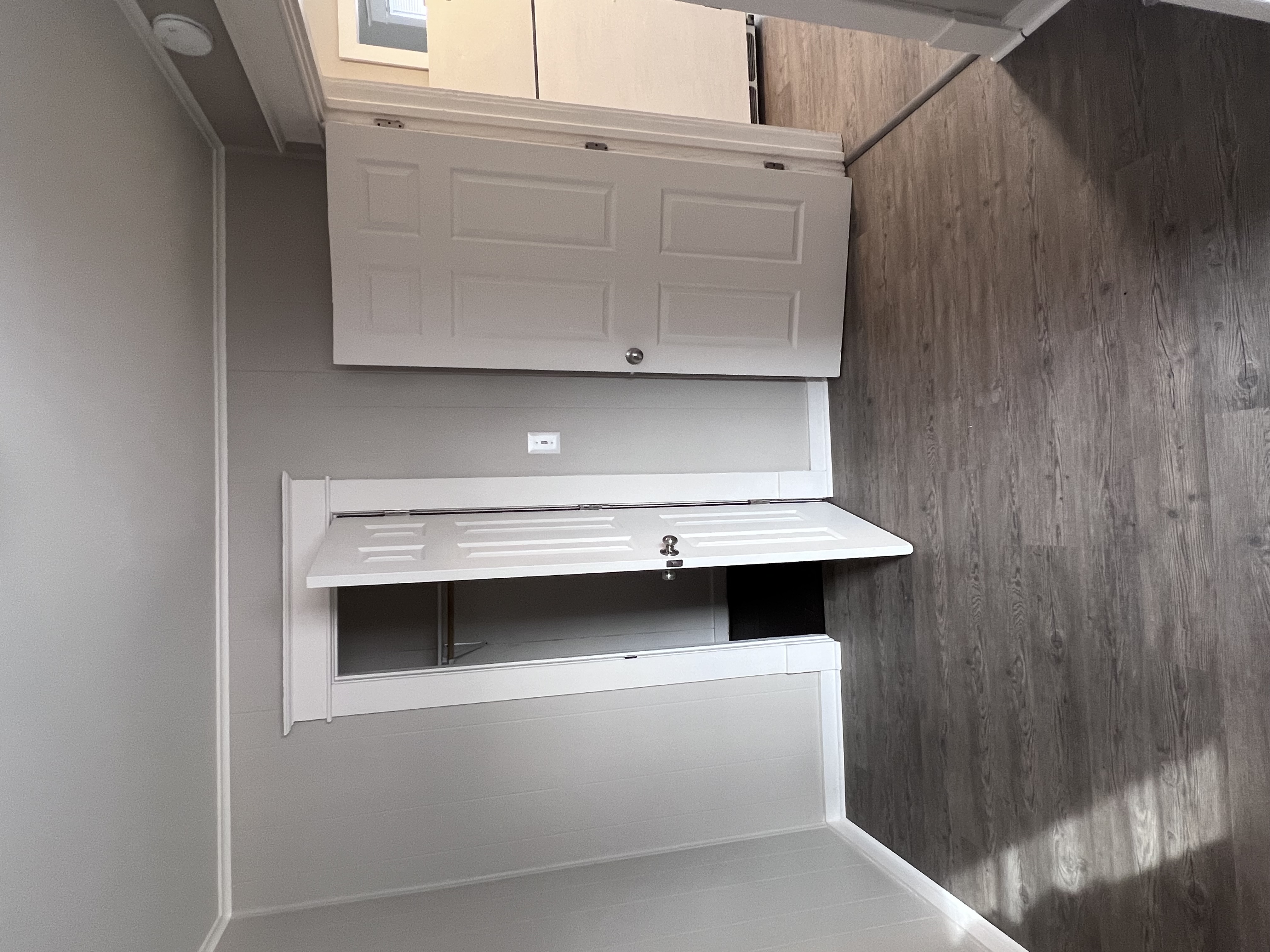 507 W Park Ave Before 3