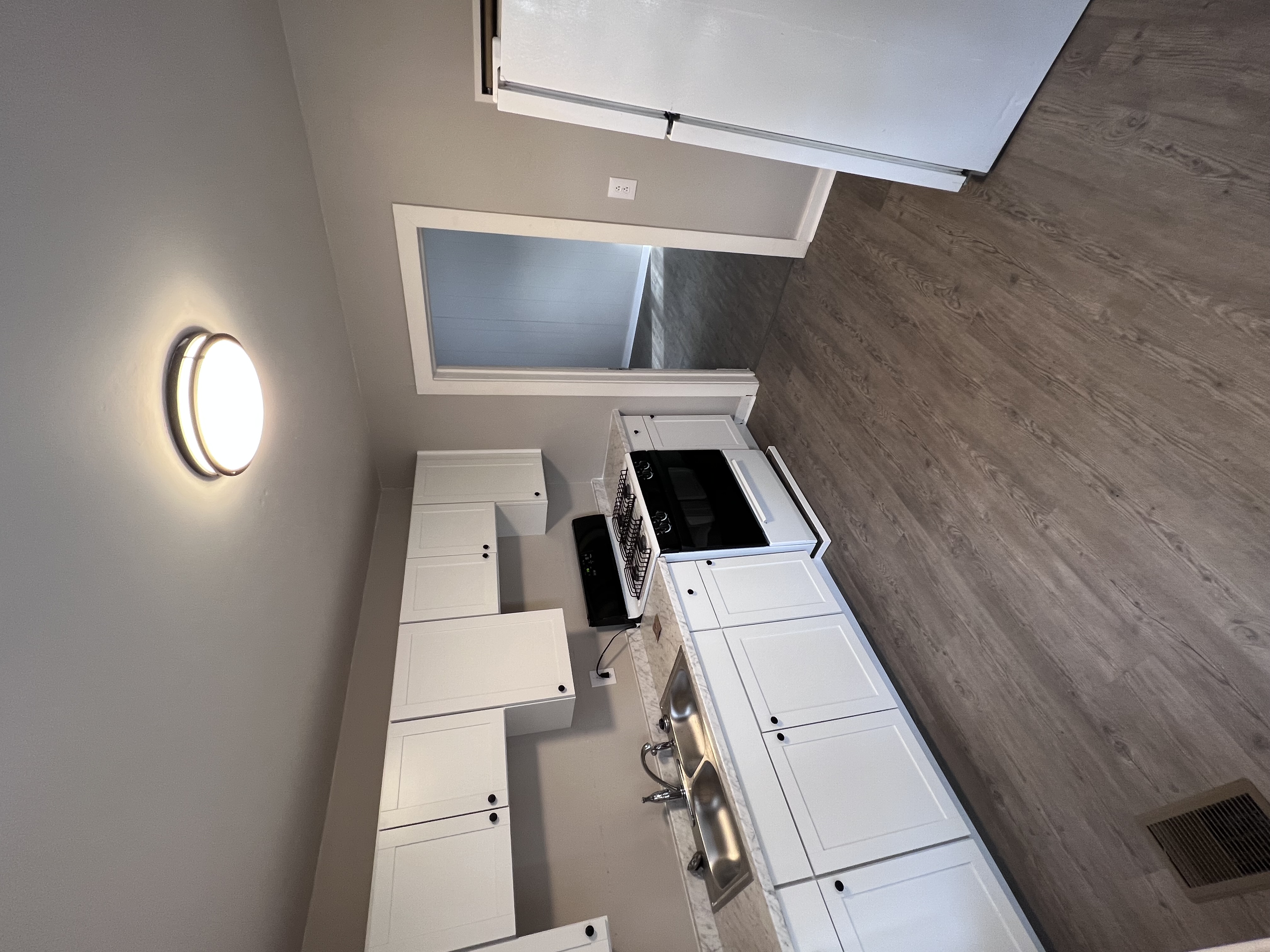 507 W Park Ave Before 5