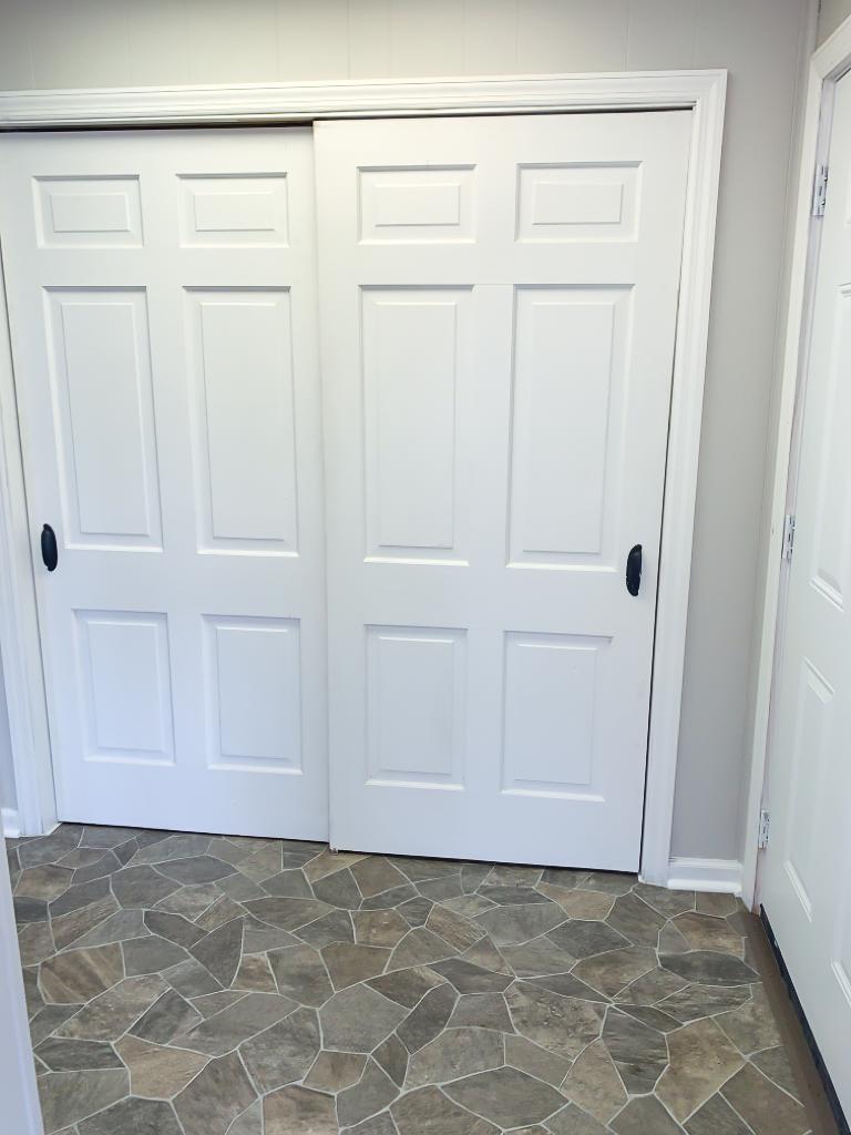 1100 E Waltnut Before 19