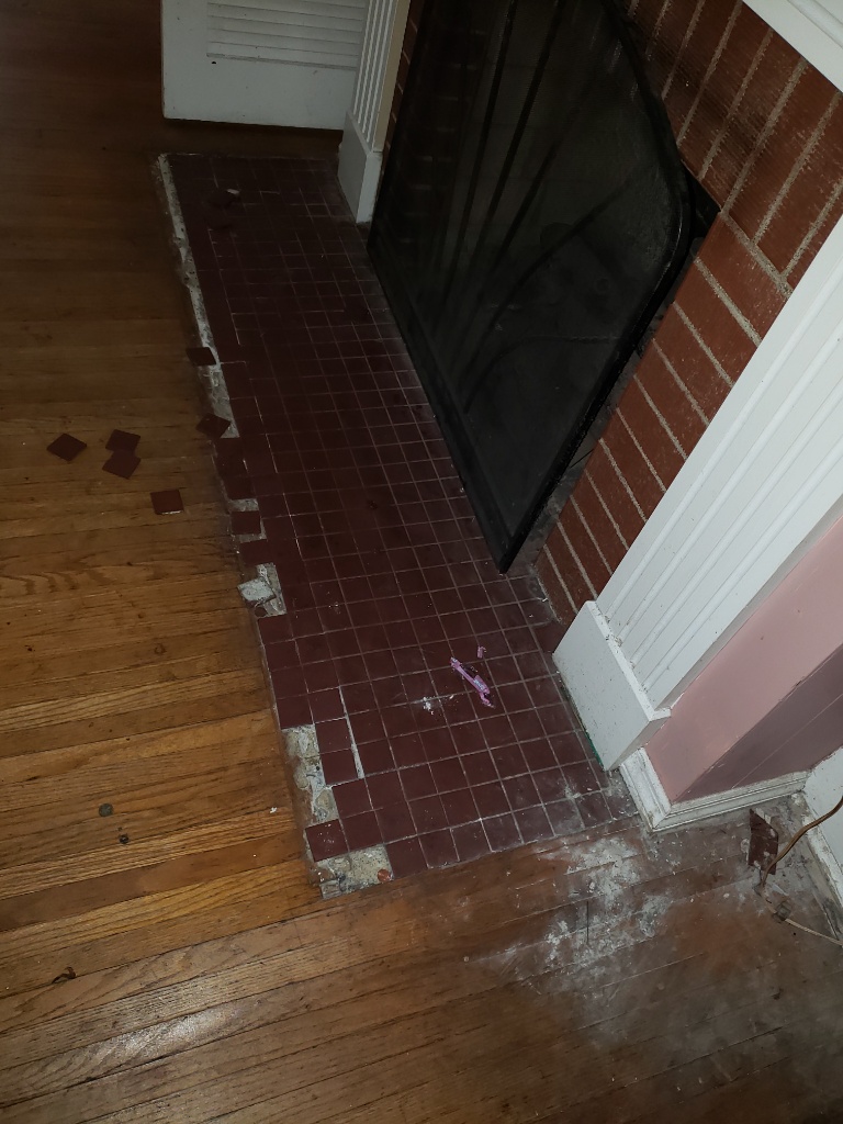 1100 E Waltnut Before 6